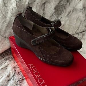 Aerosoles Women's Brown Mary Jane Shoes